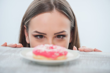 9 dicas para controlar a compulsão alimentar